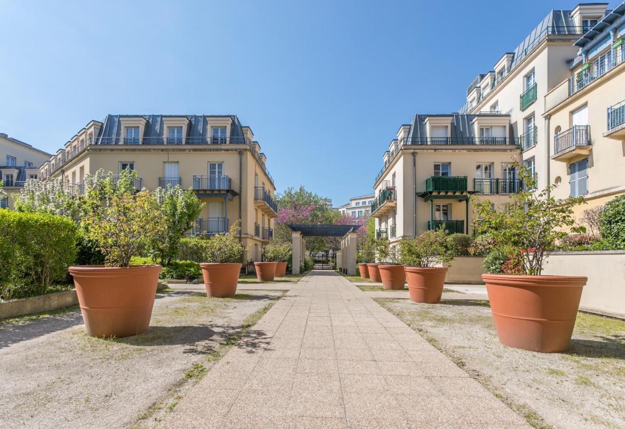 Nice Apartment Garden - 5 Min Disneyland Paris - Val D'Europe Center Chessy  Exteriör bild